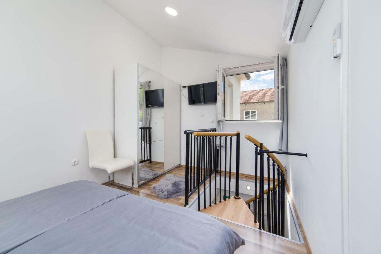 Studio apartment Finta Rogotin Esterno foto